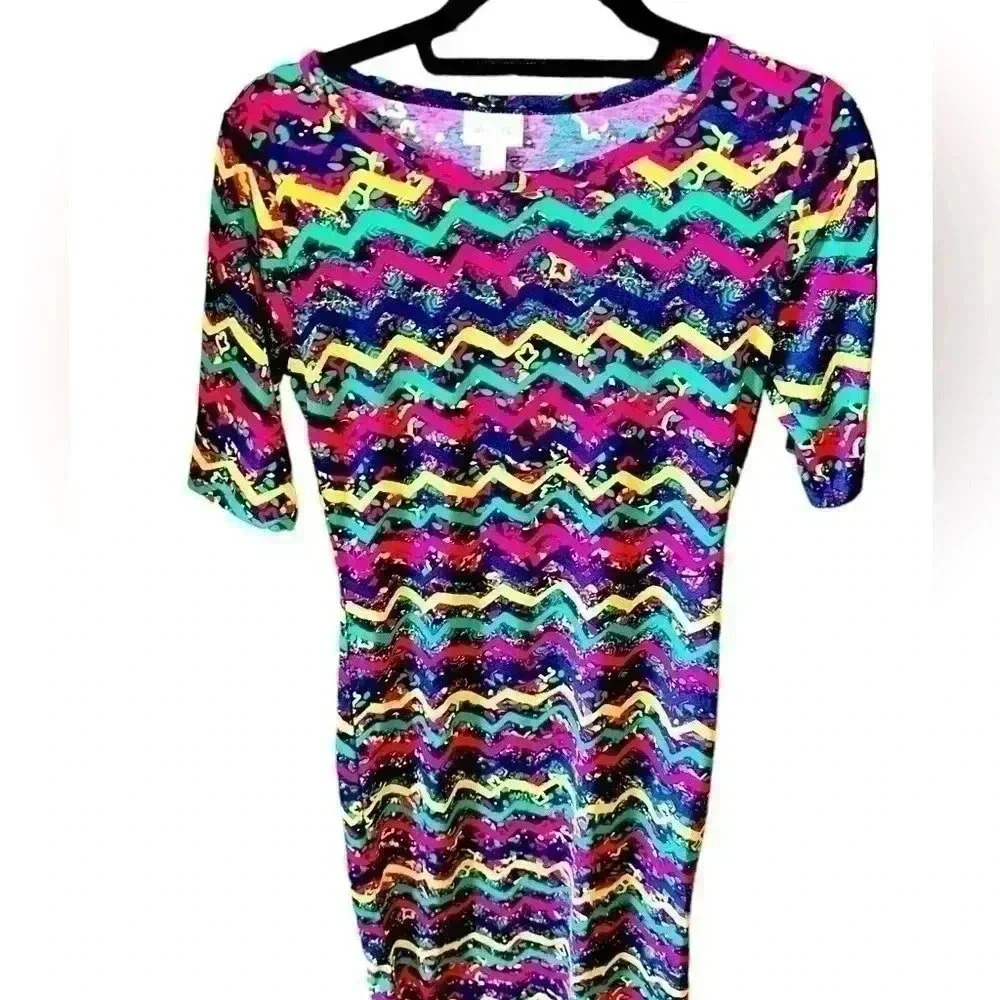 Lularoe small multicolor abstract floral Julia‎ t shirt pencil dress. NWT